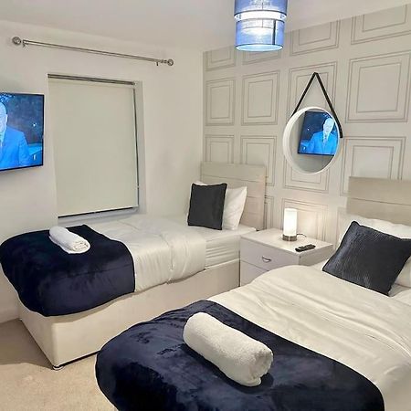 Balne Mill Grove Villa Wakefield Bagian luar foto