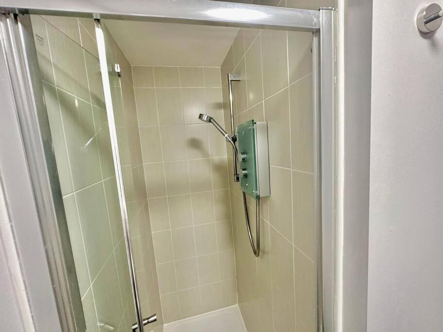 Balne Mill Grove Villa Wakefield Bagian luar foto